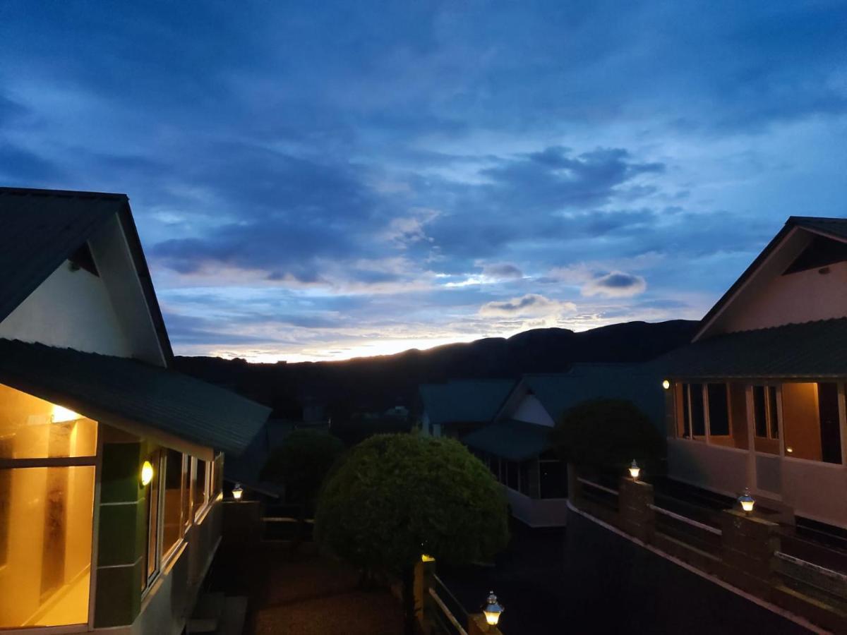 Green Palace Resort Vagamon Kültér fotó