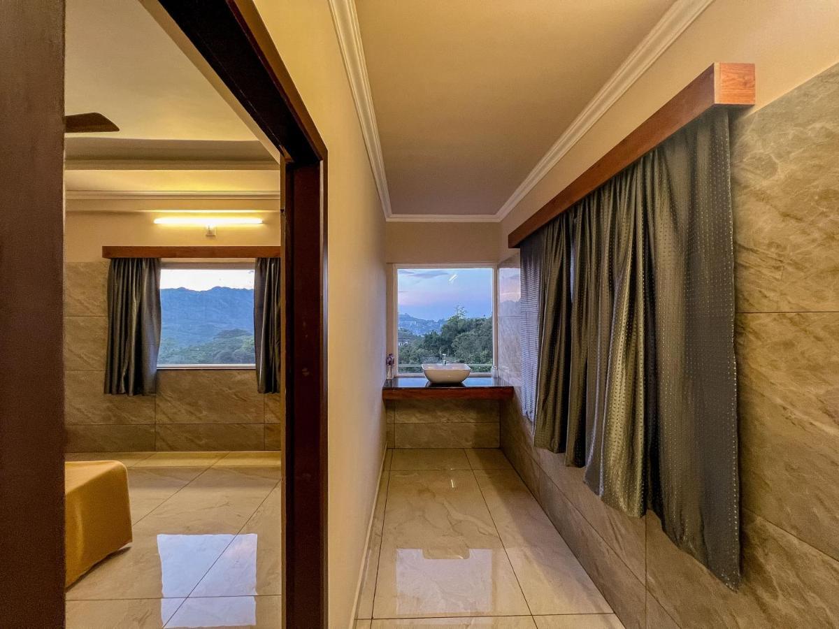 Green Palace Resort Vagamon Kültér fotó